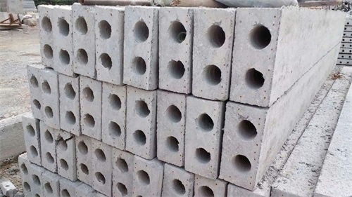 水泥砌块 双孔水泥砌块 汶河水泥制品 推荐商家